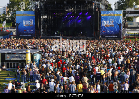 Publikum beim Open Air Festival, Muehldorf bin Inn, Bayern, Deutschland Stockfoto