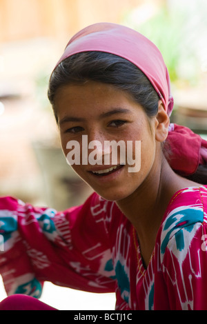 Usbekische Mädchen in Buchara Usbekistan Stockfoto