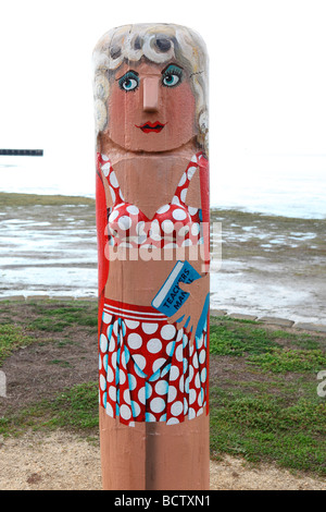 Dekorative lackiert Poller auf der Geelong Waterfront, Australien Stockfoto