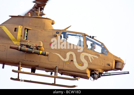 Israelische Luftwaffe Hubschrauber Bell AH 1F Cobra im Flug Stockfoto