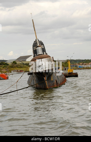 Verlassene Russische U-Boot vertäut am Fluss Medway, Rochester, Kent, England Stockfoto