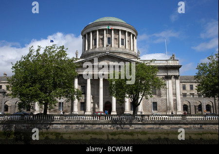 die vier Gerichte, die Gebäude in Dublin City centre Republik Irland Stockfoto