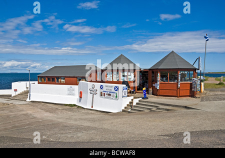 Geschäfte am Hafen in John O' Groats Caithness Schottland Stockfoto