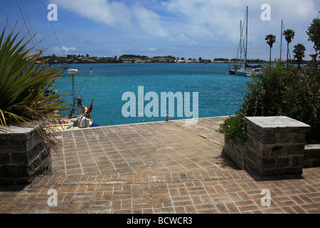 Uferpromenade in St. George's, Bermuda, ein UNESCO-Weltkulturerbe Stockfoto