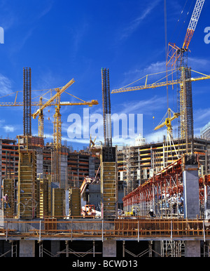 Krane, Großbaustelle, Hotelbau, Bauindustrie, USA Stockfoto