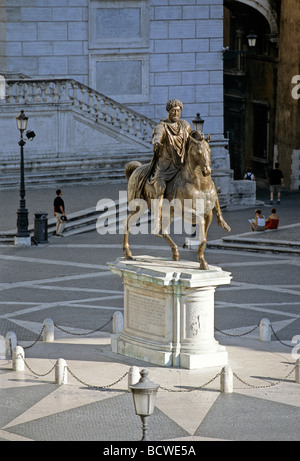 Bronzestatue, Reiterstandbild, Marcus Aurelius, Kapitol, Piazza del Campidoglio, Rom, Latium, Italien, Europa Stockfoto