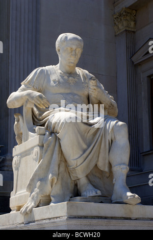 Wien - Julius Cäsar Statue für parlaiamet Stockfoto