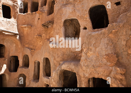 Die Riuns des alten Dorfes Nalut Libyen die befestigte Getreidespeicher Stockfoto