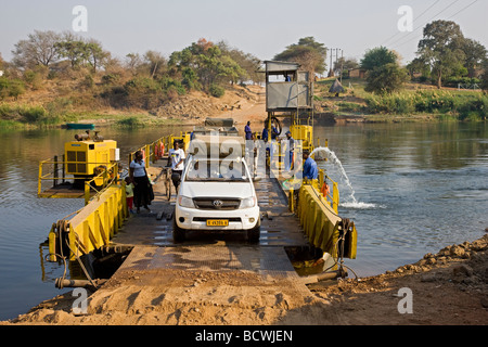 Gwabi Fähre am Kafue River, Sambia, Afrika Stockfoto