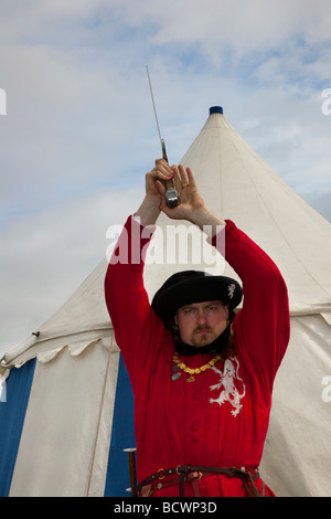 Sir Edward Middleton, 15. Jahrhundert Chaperon, kostümierte Figur am Riverside Festival, Preston Stockfoto