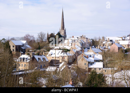 Neuschnee über Tetbury suchen über die Wiltshire-Brücke Stockfoto