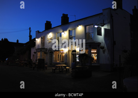 Das Globe Inn at Wells liegt neben dem Urlaubsziel Sea und dem Fischerdorf an der Nordnorfolkküste Stockfoto
