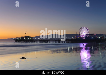 USA California Los Angeles Santa Monica Beach Pier und Riesenrad Stockfoto