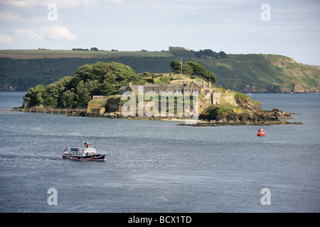 Stadt von Plymouth, England. Die historischen Drakes Insel wurde offiziell bekannt als St.-Nikolaus Insel und befindet sich in Plymouth Sound Stockfoto