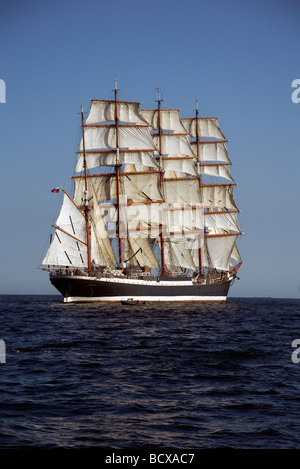 Das russische STS Sedov-Schiff, ein vier Masten aus Stahl Nachen, Funchal 500 Tall Schiffe Race 2008, Falmouth, Cornwall, UK Stockfoto