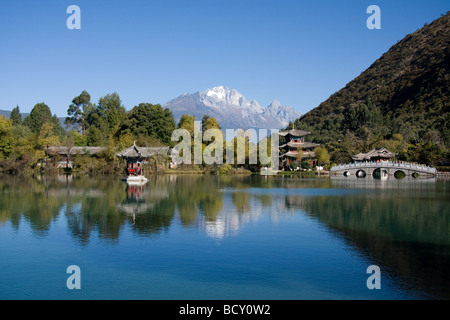 Lijiang der Black Dragon Pool Park China Stockfoto