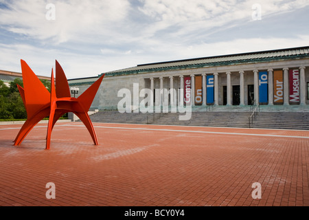 Calder Skulptur Fronten Toledo Museum of Art Toledo Ohio Stockfoto