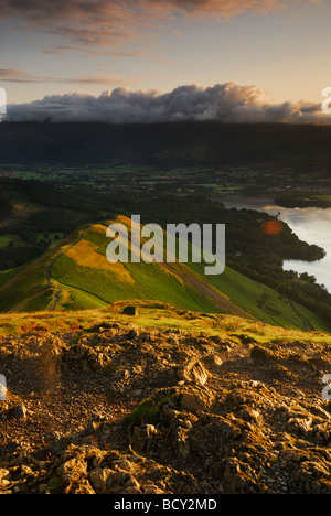 Katze-Glocken und Skiddaw im Morgengrauen im englischen Lake District Stockfoto