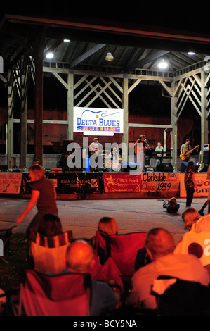 USA-Mississippi Clarksdale A Gratis-Konzert im Delta Blues Museum Stockfoto