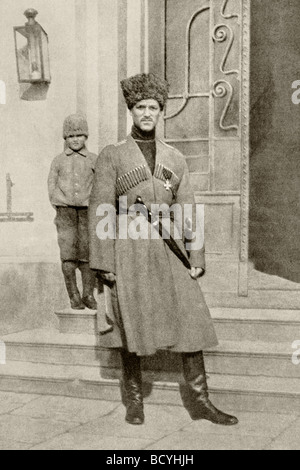 Großherzog Michael Alexandrowitsch von Russland, 1878-1918, ssen hier in Kosak uniform. Der Bruder des Zaren Nikolaus II. Stockfoto