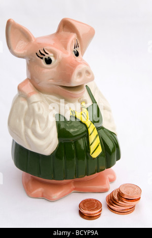 Ein Sparschwein. Dies ist Annabel, eines aus einer Reihe von fünf Sparschweine in den 1980er Jahren von der NatWest Bank produziert. Stockfoto