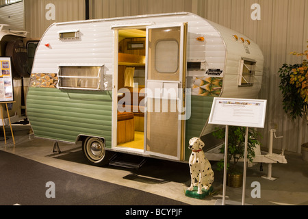 Vintage Kutscher Cadet RV/MH Hall Of Fame in Elkhart Indiana Stockfoto
