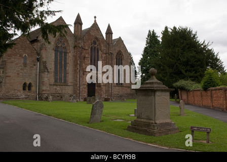 Die Pfarrei Kirche St Michael aller Engel Ledbury Herefordshire England Stockfoto