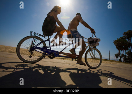 Tandem Fahrrad Venice Beach Los Angeles County California Vereinigten Staaten von Amerika Stockfoto