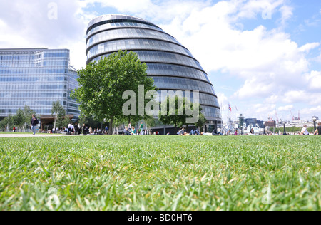 Rathaus mehr London Authority GLA blauen Himmel South Bank Stockfoto