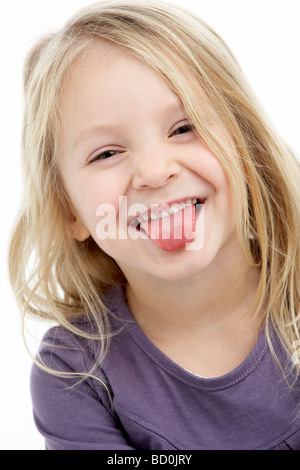 Portrait Of Smiling 4 jährige Mädchen Stockfoto