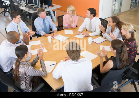 Auf lagerhändler In einer Besprechung Stockfoto