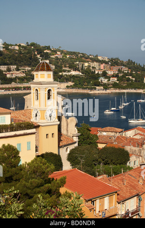 Blick über Clocktower und alten Stadt Villefranche Sur Mer-Französisch-d ' Azur-Provence-Alpes-Cote d Azur-Süd-Frankreich Stockfoto