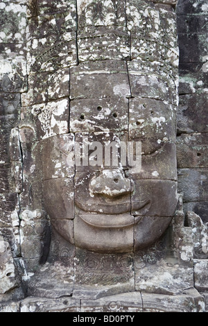 Der Bayon, ein Khmer-Tempel in Angkor in Kambodscha im Zentrum von Angkor Thom. Ende des 12. Jahrhunderts/Anfang des 13. Jahrhunderts gebaut. Stockfoto