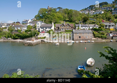 Ruhigen Creekside Szene bei Noss Mayo, South Devon Stockfoto