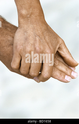 Frau Hand, die Hand des Mannes, close-up Stockfoto