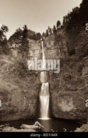 USA Oregon Columbia River Gorge Multnomah Falls Stockfoto