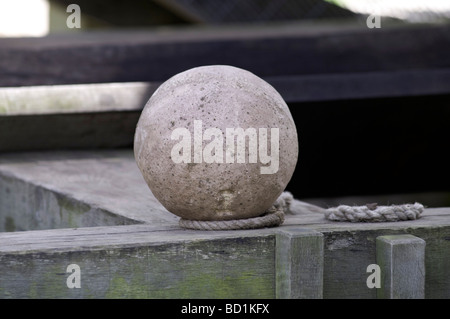 Munition für mittelalterliches Trébuchet. Stockfoto