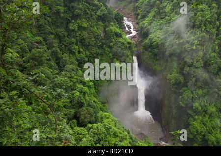 Heow Narok Wasserfall im Nationalpark Khao Yai, Thailand Stockfoto