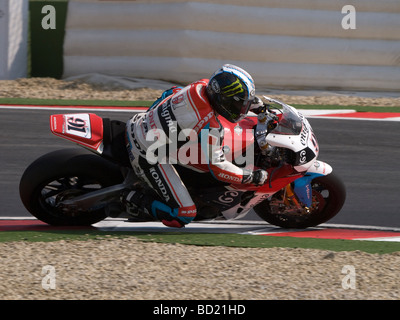 Tagung der offizielle SBK Tests auf der Rennstrecke Enzo e Dino Ferrari Imola - Juli 2009. Stockfoto