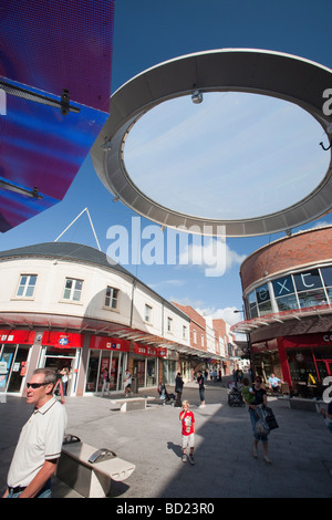 Der neu renovierte shopping Fußgängerzone im Stadtzentrum von Workington Cumbria UK Stockfoto