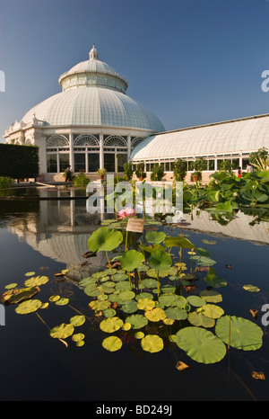 Enid Haupt Wintergarten an der New York Botanical Garden in New York City 2009 Stockfoto