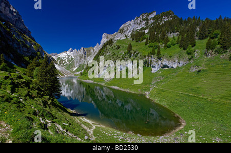 Umfassenden Überblick über den Fälensee Bergsee im Schweizer Alpstein Bereich Appenzell Schweiz Stockfoto