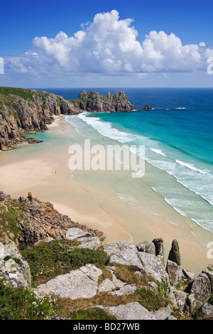 Treen Klippen in der Nähe von Porthcurno, Logan Rock, West Cornwall Stockfoto