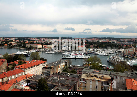 Blick vom Glockenturm der St. Anastasia Cathedral in Zadar Kroatien Stockfoto