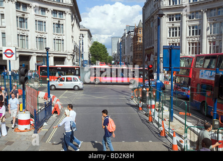 Bendy Busse Bus Verkehr Oxford Circus. London. England. VEREINIGTES KÖNIGREICH. Europa Stockfoto