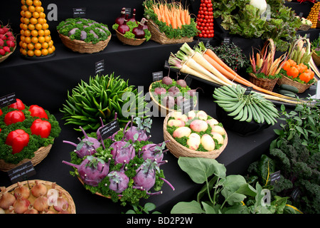 Ausgewähltes Gemüse auf dem Display bei RHS Tatton Park show Stockfoto