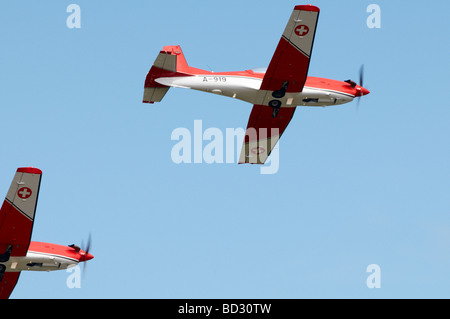 Fairford Airshow Sonntag 2009 Pilatus NCPC-7 Turbotrainer PC 7 Team Pilotenschule Swiss Air Force Stockfoto