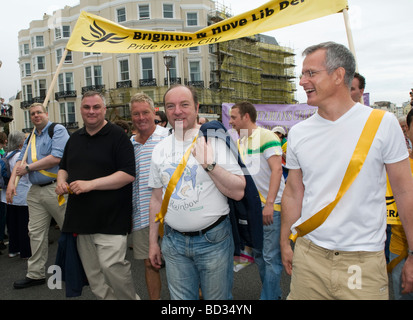 Brighton, England, UK - die Parade während Brighton Pride Gay-Pride-Jahresfeier. 1. August 2009. Stockfoto