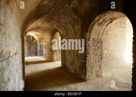 Korridore und Bögen im römischen Theater in Orange, Provence, Frankreich, Europa Stockfoto