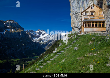 Hinauf zum Berggasthaus Aescher Appenzell Schweiz Stockfoto